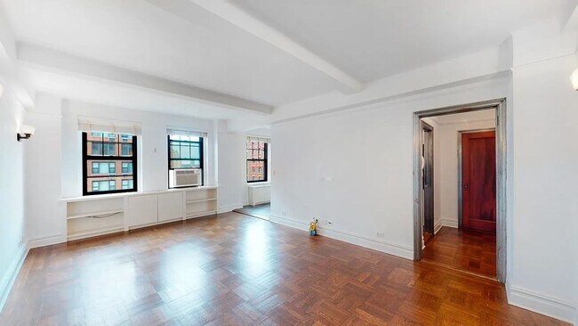 Building Photo - Spacious 1 Bedroom 1 Bathroom