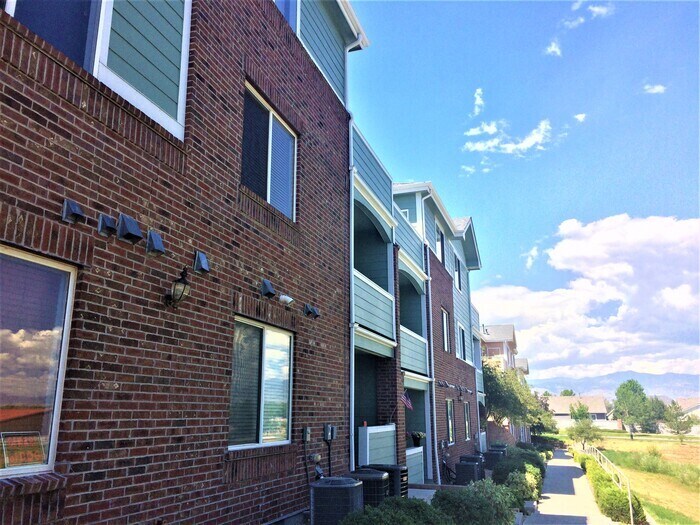 Primary Photo - Beautiful Condo in Arvada
