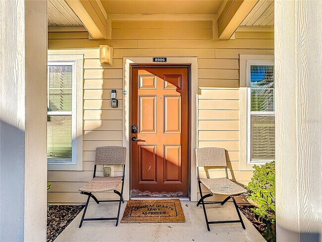 Building Photo - 8986 Shine Dr