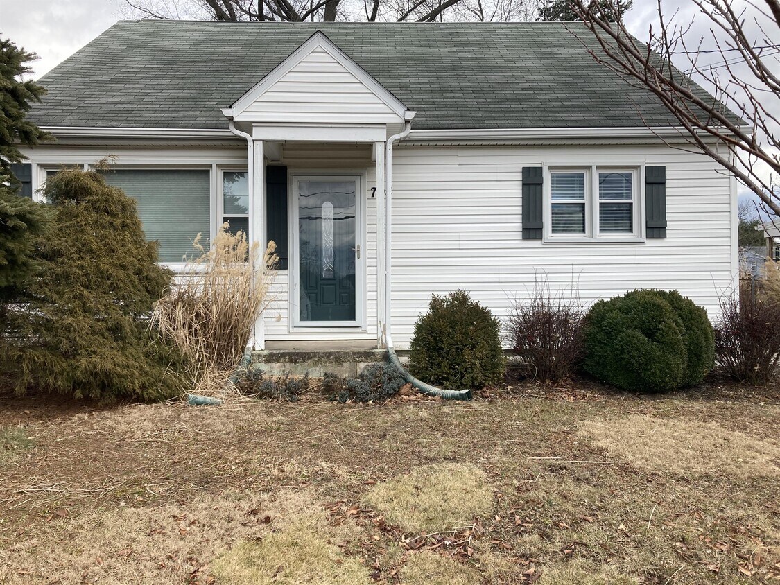 794 Lancaster Ave, Enola, PA 17025 House Rental in Enola, PA