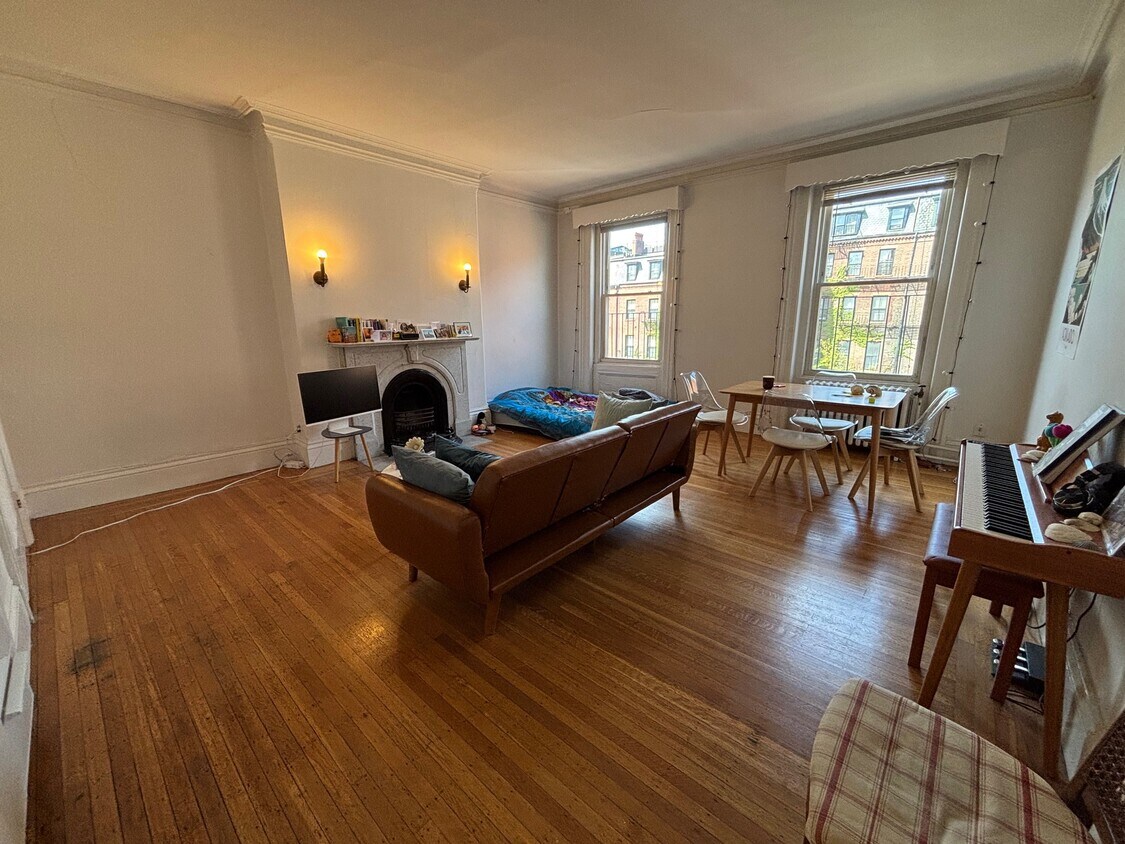 Foto principal - 97 Charles St