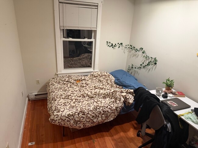 Foto del edificio - 104 Hammond St