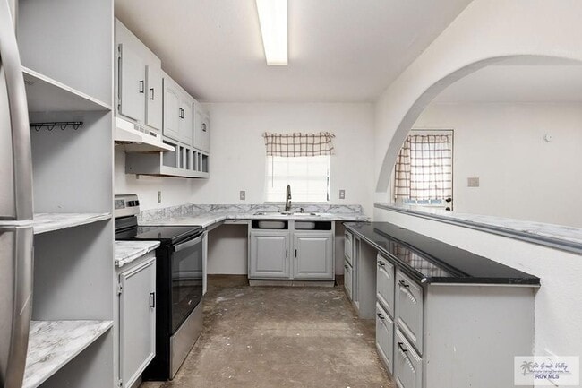 Building Photo - 14516 Rio Rebuelto Dr