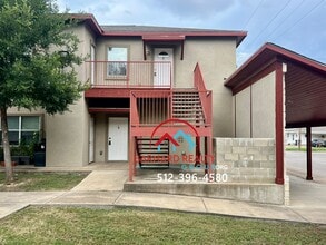 Building Photo - 524 S L B J Dr