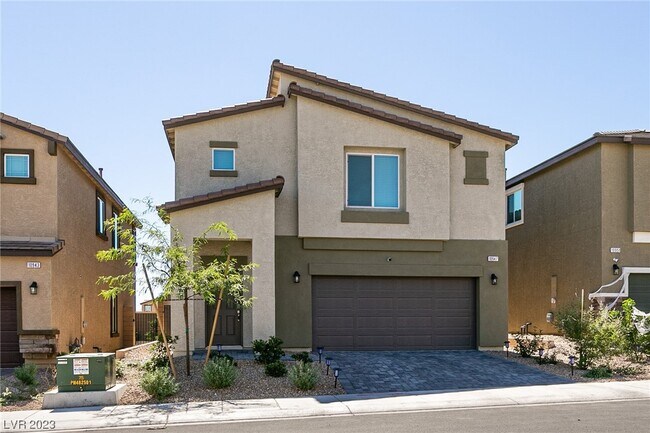 Building Photo - 10947 Meridian Fields Ave