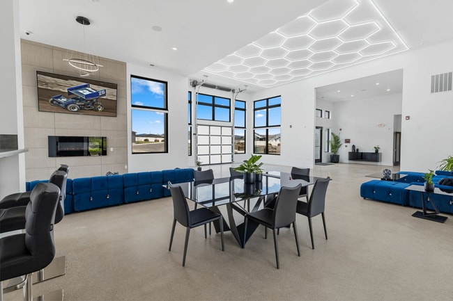 Foto del edificio - Apartments 26