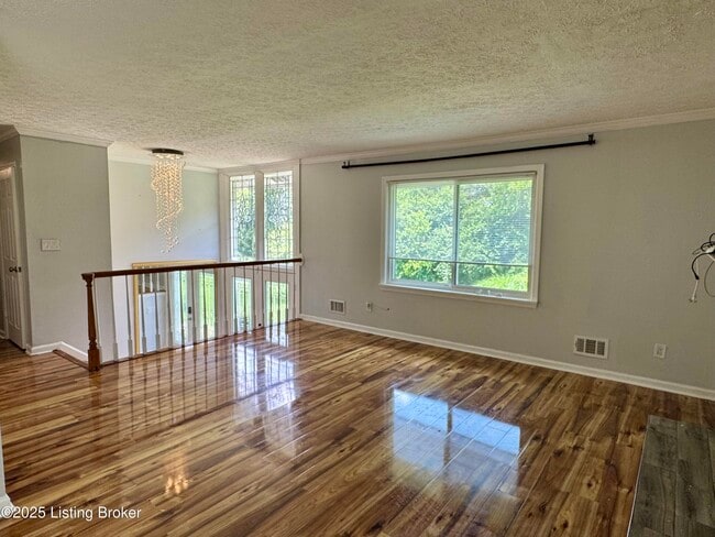Building Photo - 9218 Axminster Dr