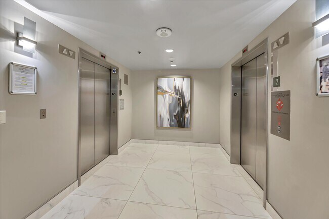 Foto del edificio - 425 W Beech St