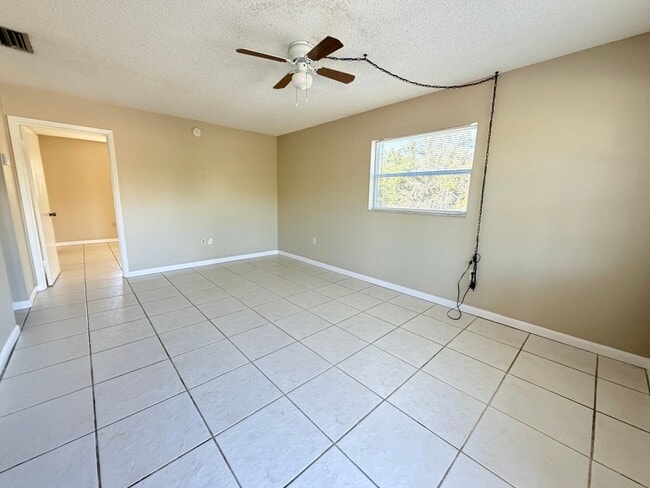 Foto del edificio - 1 Bedroom 1 Bathroom Available Now!