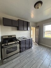 Building Photo - 3732 Deodar St