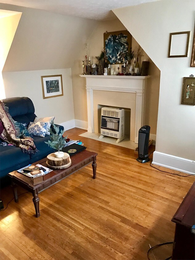 Foto principal - 726 13th Ave