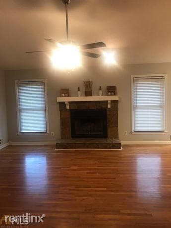 Building Photo - 3 br, 2 bath House - 1680 Grayson Pkwy