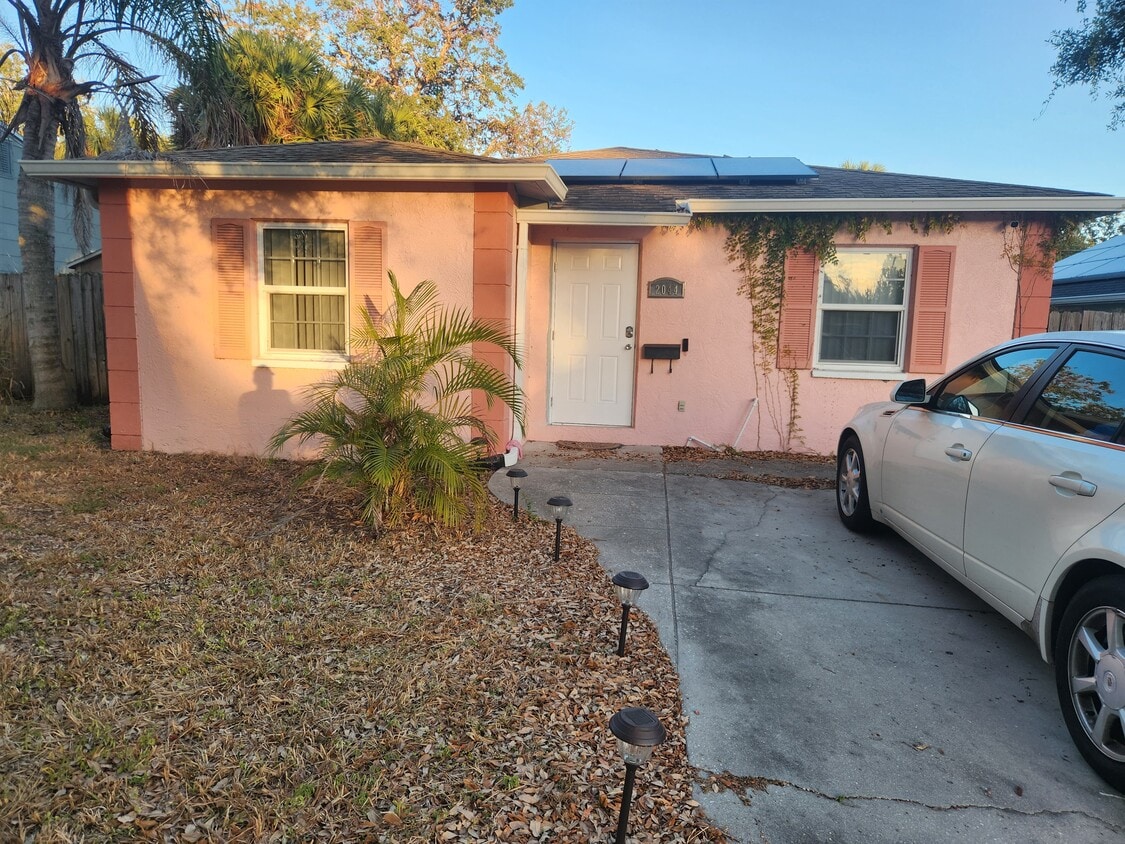 Photo - 2044 44th St S (St. Petersburg, FL)
