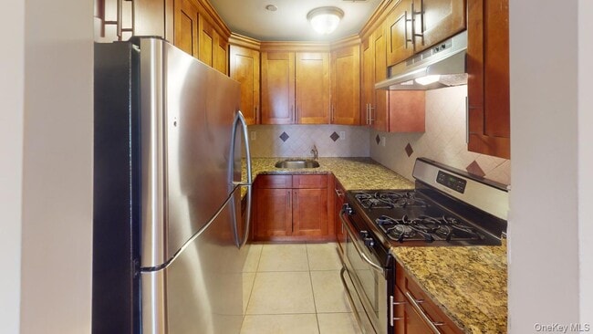 Foto del edificio - 135-23 82nd Ave