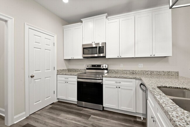 Building Photo - 12524 Morgan Creek Ln
