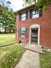 Building Photo - 227 McDaniel Ave