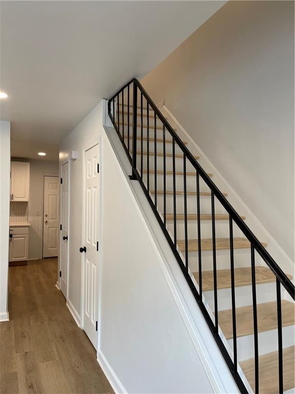 Foto del edificio - 359 Mimosa Dr