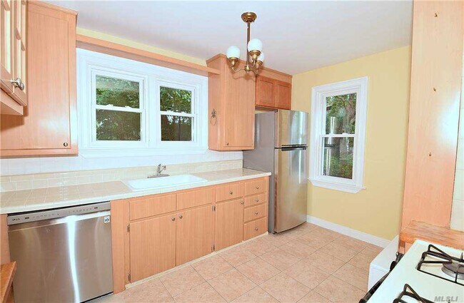 Foto del edificio - 25 Cumberland Ave