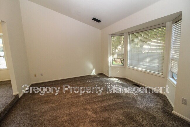 Foto del edificio - 11933 109th Ave NE