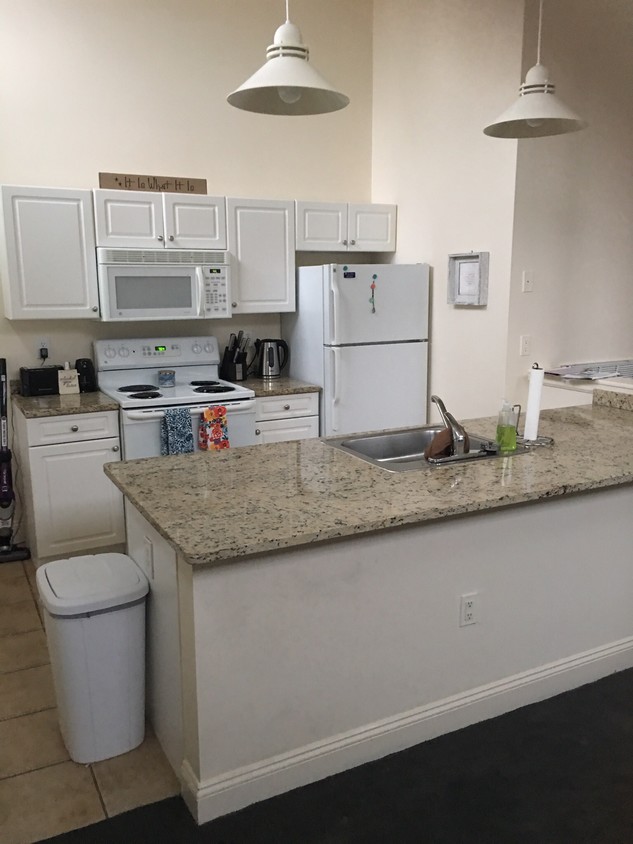 Kitchen - 501 Heyward St