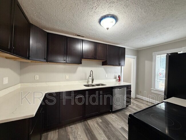 Foto del edificio - 1145 23rd St