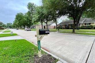 Building Photo - 13603 Woodchester Dr