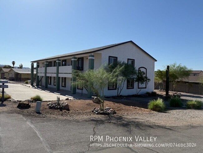 Foto del edificio - 5777 S Jacaranda Rd