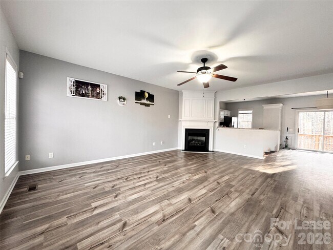 Foto del edificio - 10415 Winslet Dr