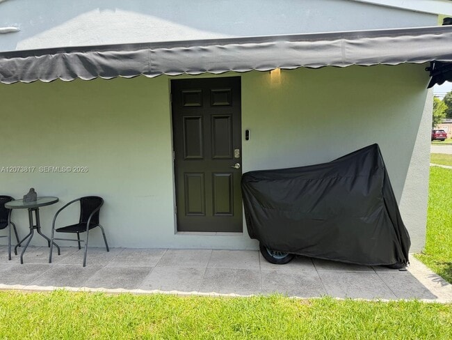 Foto del edificio - 7300 S Waterway Dr
