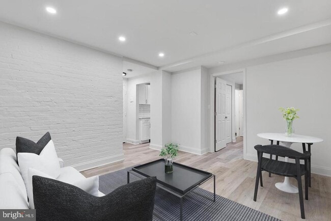 Foto del edificio - 1322 15th St NW