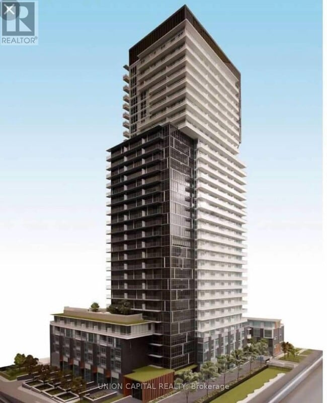 Building Photo - 101 Erskine Ave