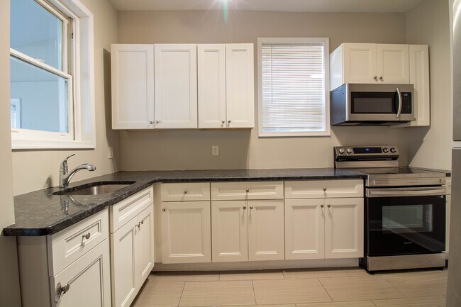 Foto del edificio - 711 N 63rd St