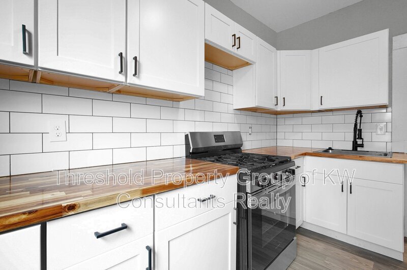 Primary Photo - 67-69 South Terrace Avenue - 69