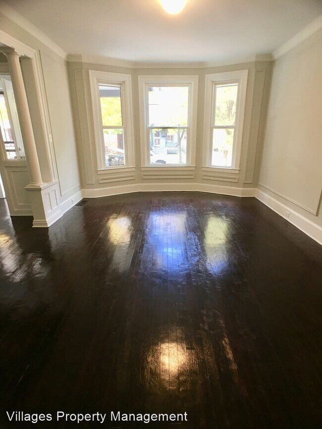 Foto del edificio - 3 br, 1.5 bath House - 2432 Townsend