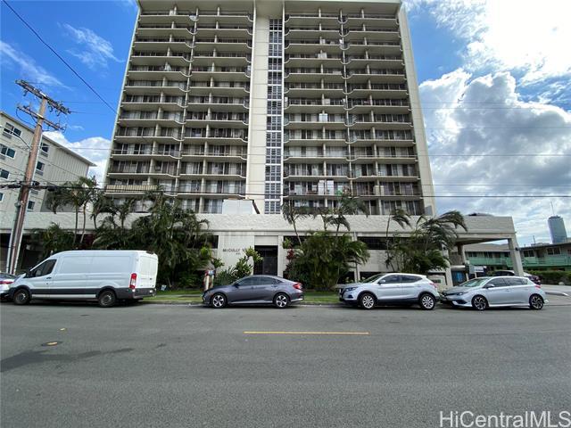 Building Photo - 2121 Algaroba St