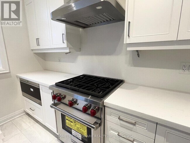 Photo du bâtiment - 20 Gardeners Ln