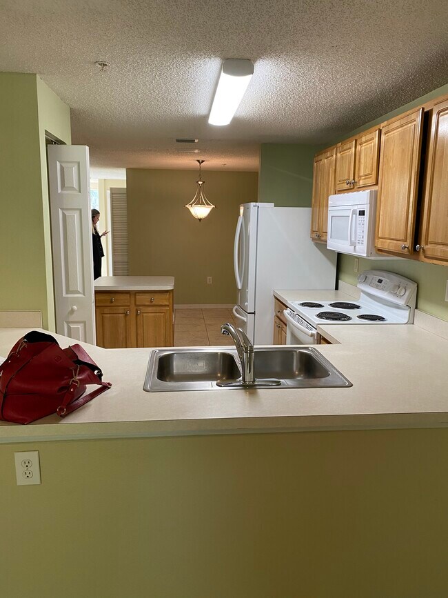 Cocina - 4763 Travini Cir