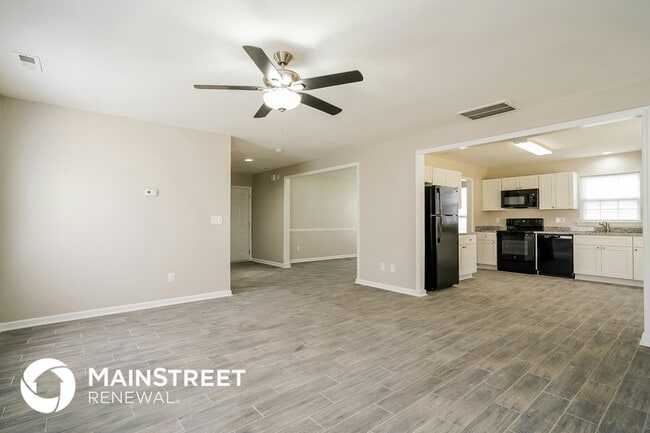 Foto del edificio - 1405 Cricket Ridge Dr