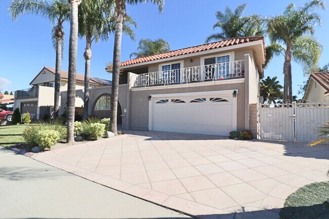 Foto del edificio - 4+3 2 story home in Camarillo