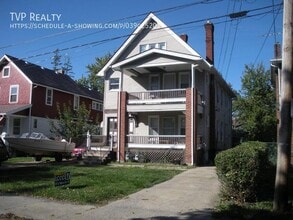 Building Photo - 1176 W 8th St