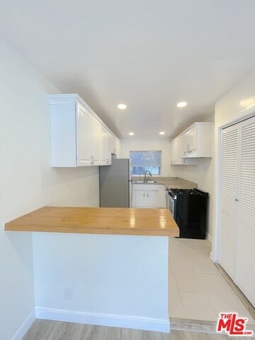 Building Photo - 853 N Formosa Ave