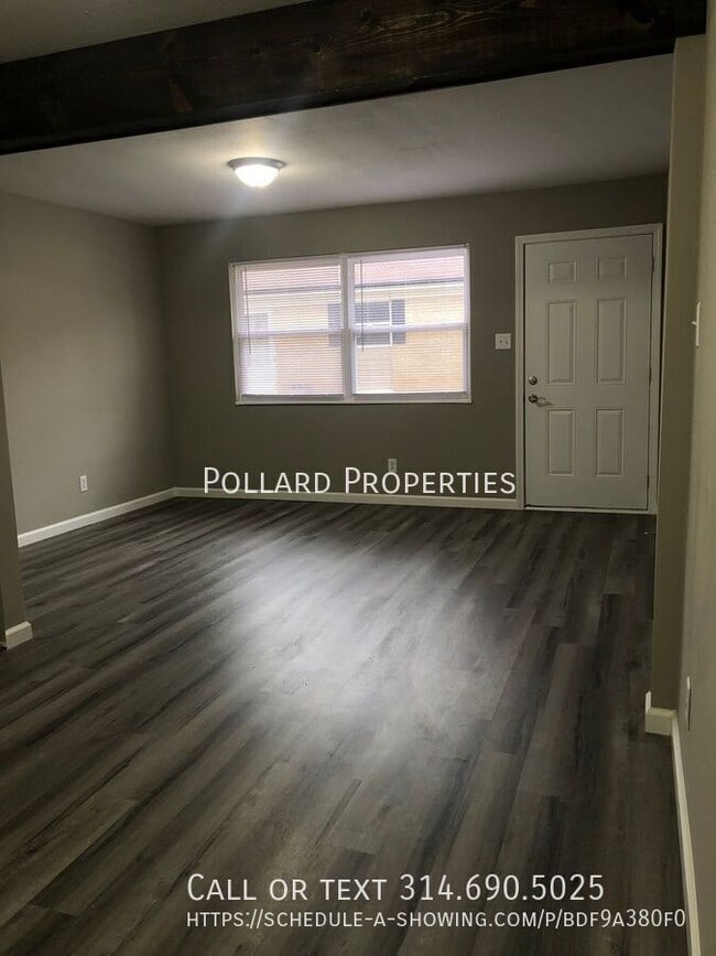 Building Photo - 208 John St