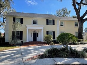 Building Photo - 6604 Crescent Lake Dr