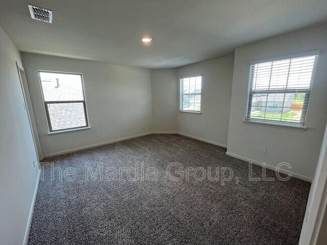 Foto del edificio - 13820 Musselshell Dr