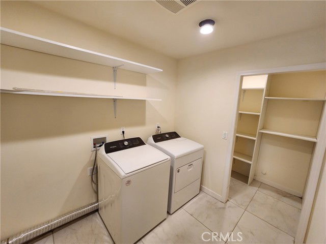 Building Photo - 9462 Givens Pl