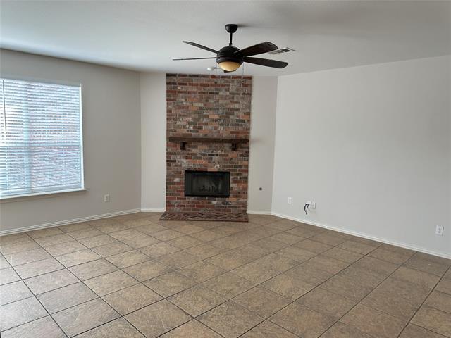 Building Photo - 13350 Duesenberg Dr