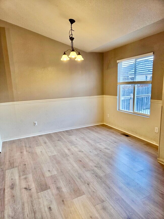 Foto del edificio - 12651 Jersey Cir E