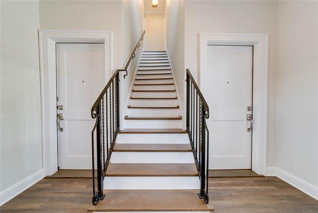 Building Photo - 715 S Jennings Ave