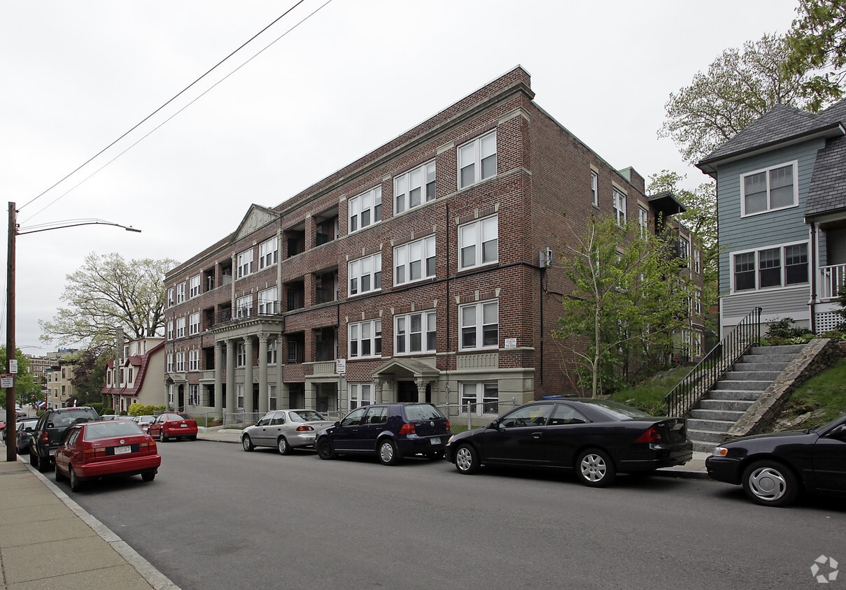 Primary Photo - 119 Sutherland Rd