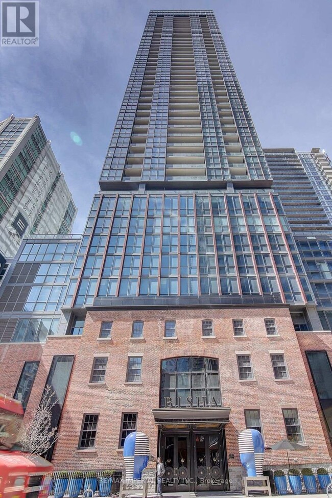 Building Photo - 88 Blue Jays Way